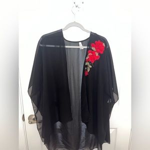 Loose short sleeve black cardigan